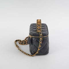 Chanel Seasonal Vanity Top Handle Black