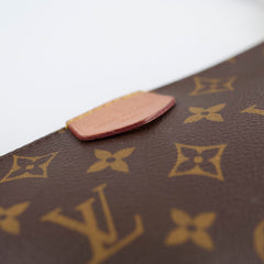 Louis Vuitton Multi Pochette Khaki