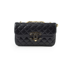 Chanel Seasonal Chic Enamel Flap Black