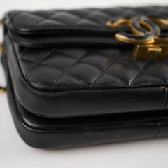 Chanel Seasonal Chic Enamel Flap Black