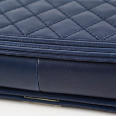 Chanel New Medium Boy Navy