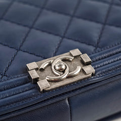 Chanel New Medium Boy Navy