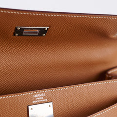 Hermes Kelly 28 Gold PHW D Stamp