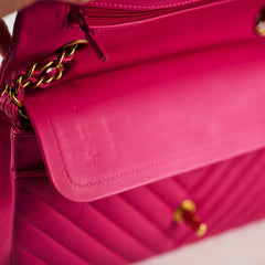 Chanel Medium/Large Classic Flap Chevron Lambskin Fuchsia Pink