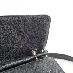 Chanel Retro Flap Messenger Bag Caviar Black