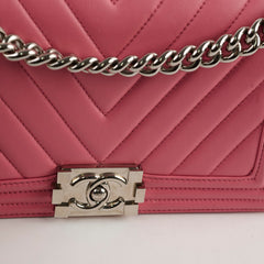 Chanel Old Medium Chevron Boy Lambskin Pink