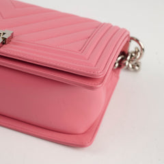 Chanel Old Medium Chevron Boy Lambskin Pink