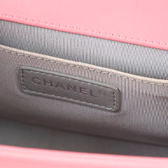 Chanel Old Medium Chevron Boy Lambskin Pink