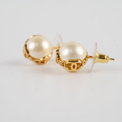 Chanel 23K CC Round Pearl Stud Earrings Costume Jewellery