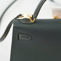 Hermes Mini Kelly Epsom Vert Mangrove K stamp Apr2025