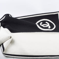 Chanel Thick Scarf