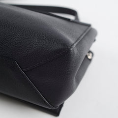 Louis Vuitton Lockme II BB Black