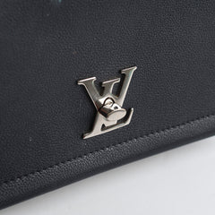 Louis Vuitton Lockme II BB Black