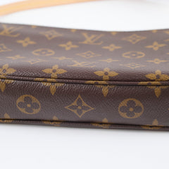 Louis Vuitton Pochette Accessories Monogram (New Style)
