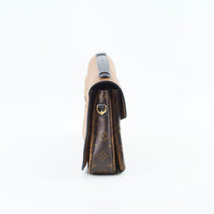 Louis Vuitton Pochette Metis Reverse Monogram