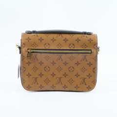 Louis Vuitton Pochette Metis Reverse Monogram