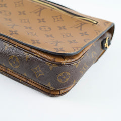 Louis Vuitton Pochette Metis Reverse Monogram