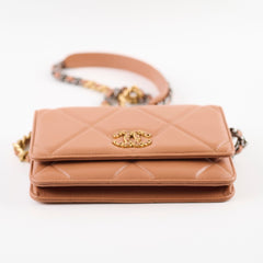 Chanel 19 Wallet On Chain WOC Caramel