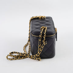 Chanel Mirror Vanity Case with Chain Black Lambskin (microchip 2023)