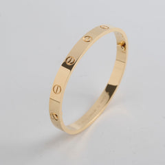 Cartier Love Bracelet Classic Yellow Gold - Size 17 (2025)