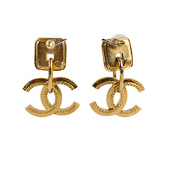 Chanel Large CC dangling earrings