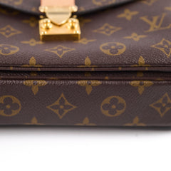 Louis Vuitton Pochette Metis Monogram 2025