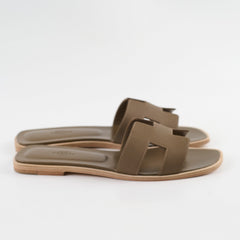 Hermes Oran Sandals Etoupe - Size 39.5