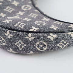 Louis Vuitton Loop Bag Denim Black (microchip)