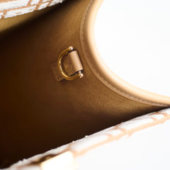 Fendi Sunshine Medium Rafia Beige / White