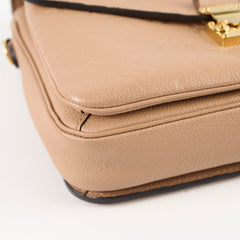 Louis Vuitton Pochette Metis Empreinte Beige