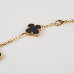 Van Cleef & Arpels 10 Motif Onyx Necklace 2024