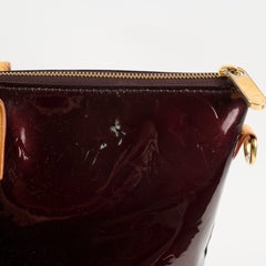 Louis Vuitton Bellevue GM Amarante Vernis + Bag Charm