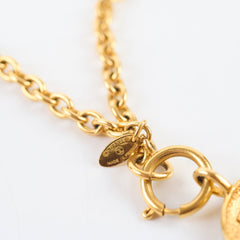 Chanel Vintage Gold Necklace Costume