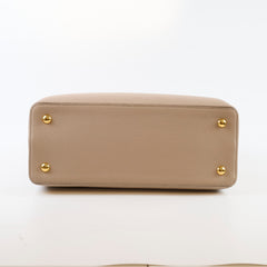 Louis Vuitton Capucine MM Beige