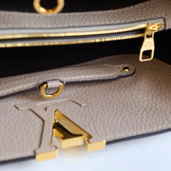 Louis Vuitton Capucine MM Beige
