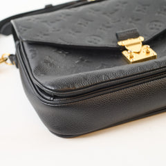 Louis Vuitton Pochette Metis Empreinte Black