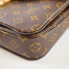 Louis Vuitton LV Pochette Metis Monogram