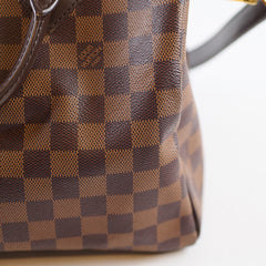 Louis Vuitton Pochette Metis Reverse Monogram