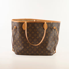 Louis Vuitton Neverfull MM with Pouch