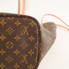 Louis Vuitton Neverfull MM with Pouch