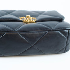 Chanel 19 Small Black