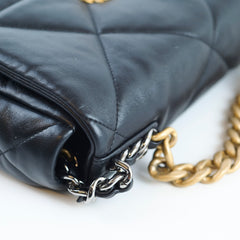 Chanel 19 Small Black