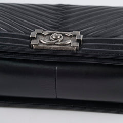 Chanel Old Medium Boy Seasonal Chevron Lambskin Black