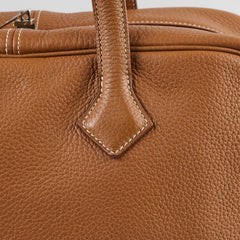 Hermes Victoria 36 Clemence Gold N Square Stamp