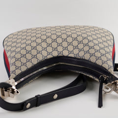 Gucci Attache Large GG Supreme Monogram