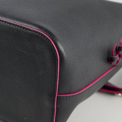 Louis Vuitton Lock Me Bucket Bag Black/Fuschia