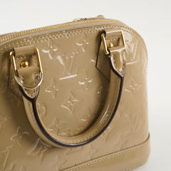 Louis Vuitton Alma BB Vernis Beige