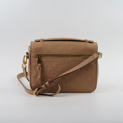Louis Vuitton Pochette Metis Empriente Beige