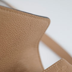 Louis Vuitton Pochette Metis Empriente Beige