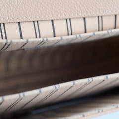 Louis Vuitton Pochette Metis Empriente Beige